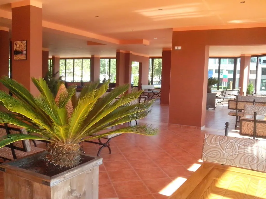 Aparthotel La Piazza Primorsko Rooms & Apartments