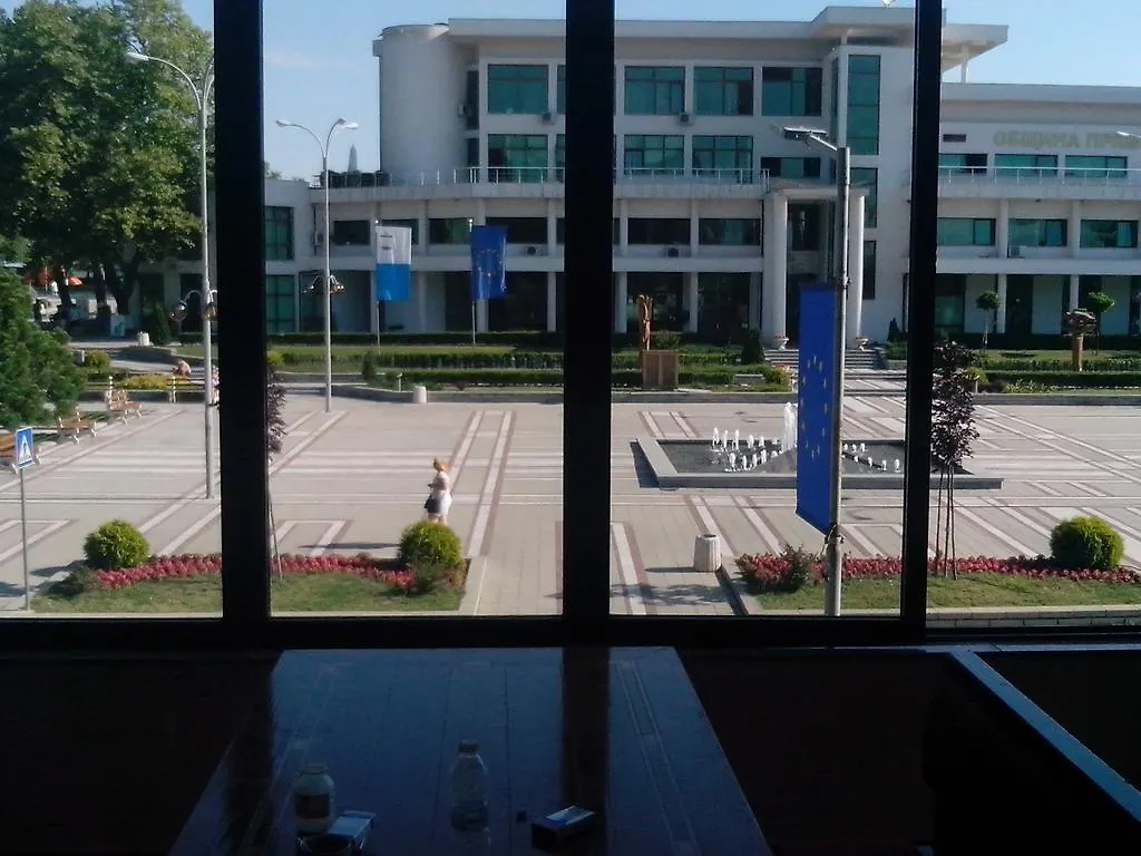 La Piazza Primorsko Rooms & Apartments Aparthotel